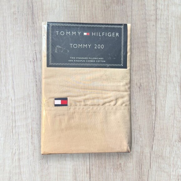 NEW Y2K Vintage TOMMY HILFIGER 200 Khaki Tan Cotton 2 Standard Pillowcases - Picture 1 of 4